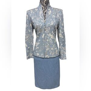 St. John Skirt Suit Sz 6